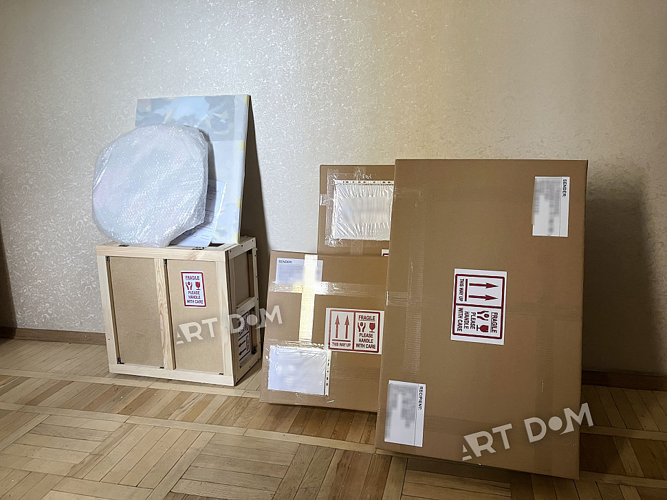 коробки, ящики для международной доставки картин