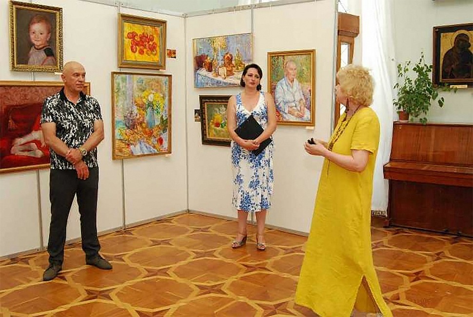 exhibition artist paintings opening vernissage