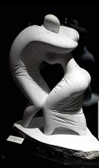 Скульптура Білий танок, мармур, Владіміров Олексій