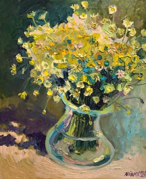 Painting Daisies, artist Nina Lytvyn