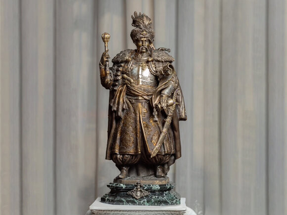 Sculpture Hetman, author Ozyumenko Andrey Sculpture Hetman, author Ozyumenko Andrey
