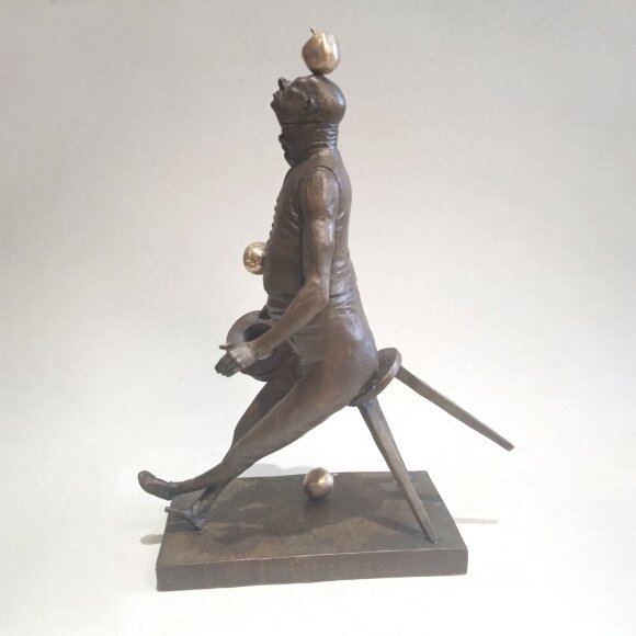 Скульптура Ігри з гравітацією, автор Шевчук Дмитро - продано Скульптура Ігри з гравітацією, автор Шевчук Дмитро - продано