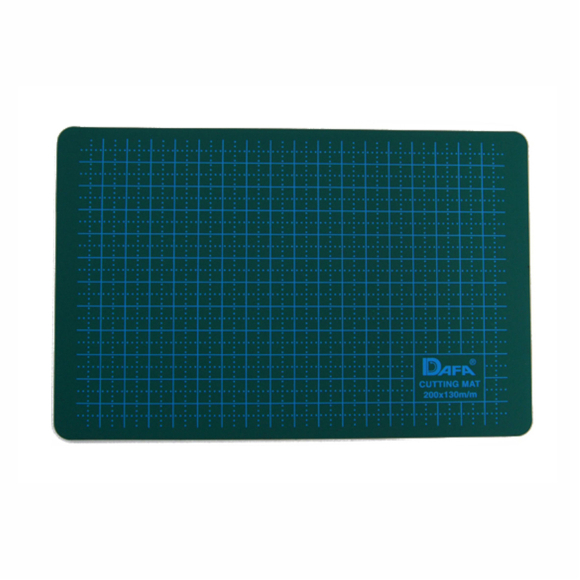 Килимок А3 (450х300х3мм), що самовідновлюється, зелений DAFA Килимок А3 (450х300х3мм), що самовідновлюється, зелений DAFA