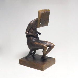 Statuette Point of view, author Shevchuk Dmitry - sold Statuette Point of view, author Shevchuk Dmitry - sold