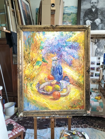 Картина Ранняя сирень и фрукты, художник Кишенюк Петр