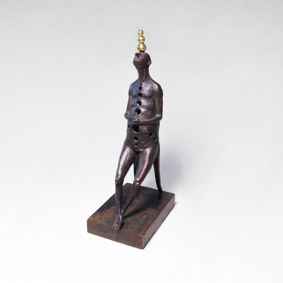 Statuette Finding balance, author Shevchuk Dmitry - sold Statuette Finding balance, author Shevchuk Dmitry - sold