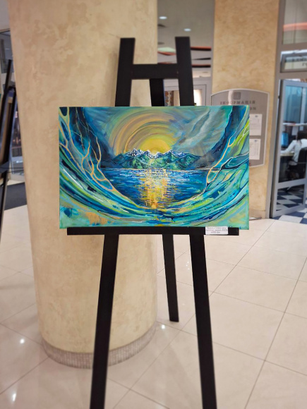 Painting Beauty Through Time, artist Yevheniia Dovhaniuk