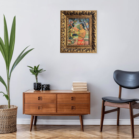 Картина Гоген Поль - Жінка тримає плід Картина Гоген Поль - Жінка тримає плід