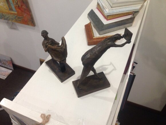 Скульптура Добывание информации, автор Шевчук Дмитрий - продано Скульптура Добывание информации, автор Шевчук Дмитрий - продано