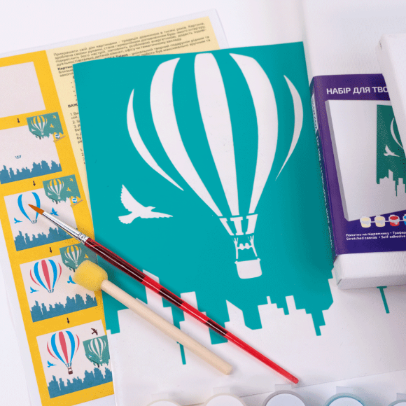 Набор нарисуй картину с трафаретом „Полет над городом“ 20х20см ROSA START