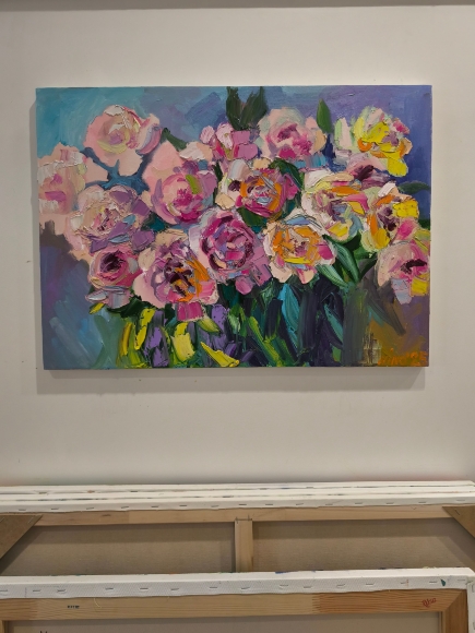 Painting Peonies 3, artist Nina Lytvyn